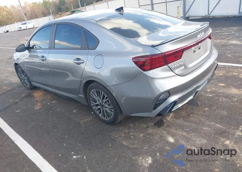 2024 Kia Forte Gt-Line z USA, uszkodzony, nr VIN 3KPF54AD2RE782956